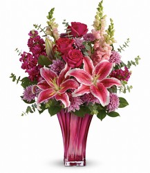 TEV52-1A  Bold Elegance Bouquet 